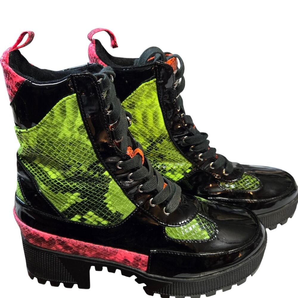 Women's 7 M Platform Combat Ankle Boot Cape Ribbon Shoe  7M Medium Lace up